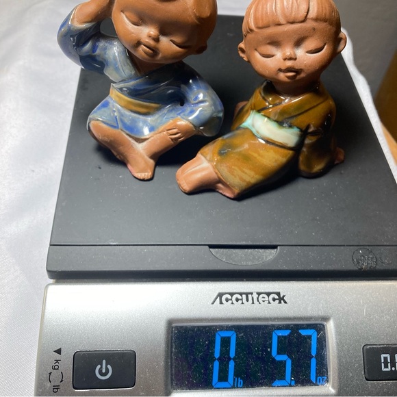 Vintage Japan Uctci Terracotta Girl Figurines - Picture 13 of 13